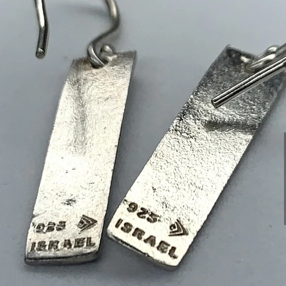 Silpada 'Albuquerque' Rectangular Sterling Silver Brushed Finish Earrings - Picture 7 of 7